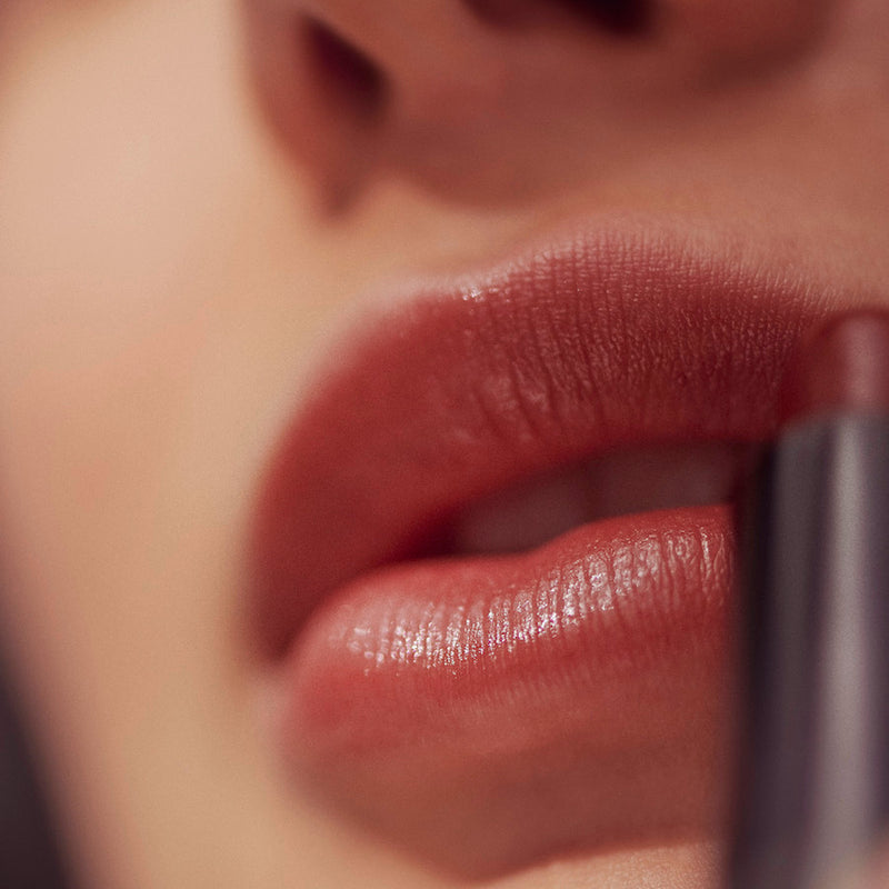 Henné Organics Luxury Lip Tint ~ Intrigue